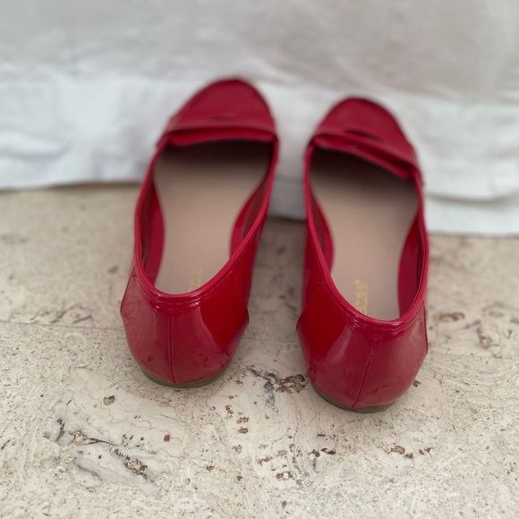 EUC Super cute red flats - Picture 3 of 6